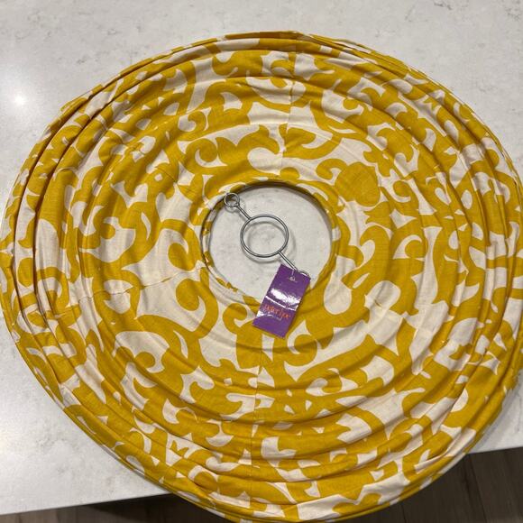 Yellow cloth lantern light covering NWT - Picture 2 of 2